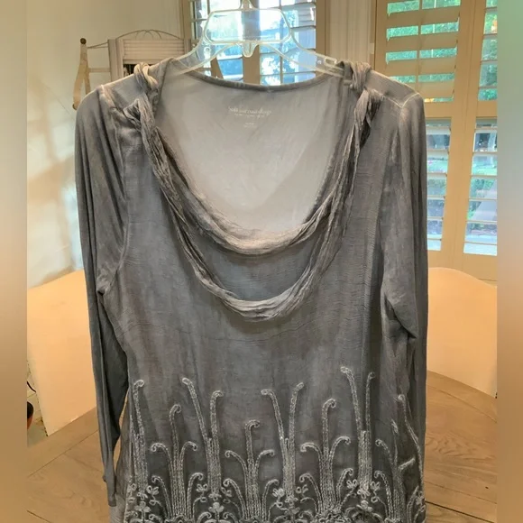 Soft Surroundings Silk Long Sleeve Grey Tunic in Large - Picture 3 of 7